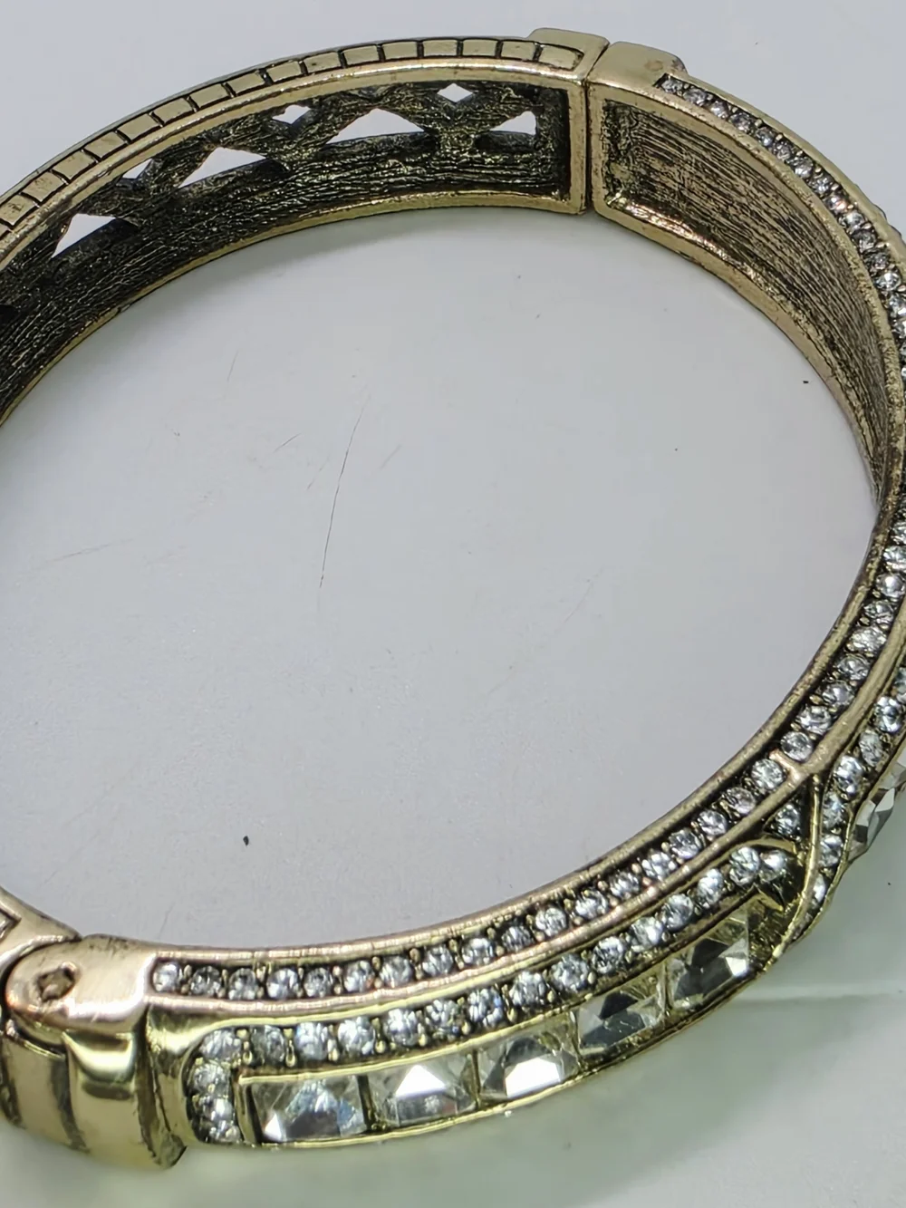 Heidi Daus Lot Of 3 Tantalizing Art Deco Hinged Bangle Bracelet Swarovski Stack